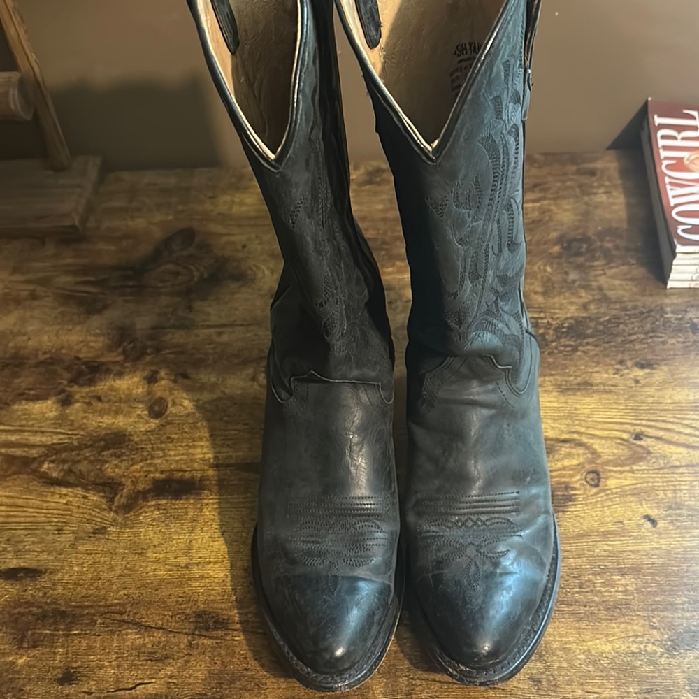 Shyanne Black Heeled Boots